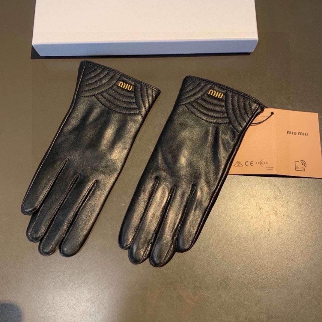 Miu Miu Gloves